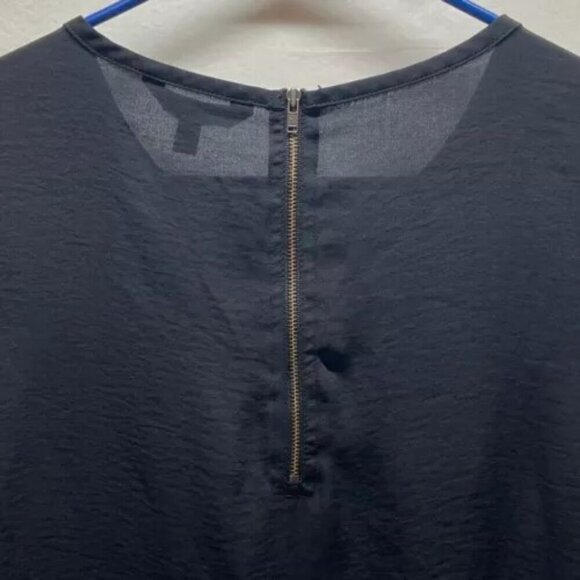 Express Women's Medium Black 3/4 Sleeve Zip Back Tunic Embossed Snakeskin Detail - Picture 7 of 13